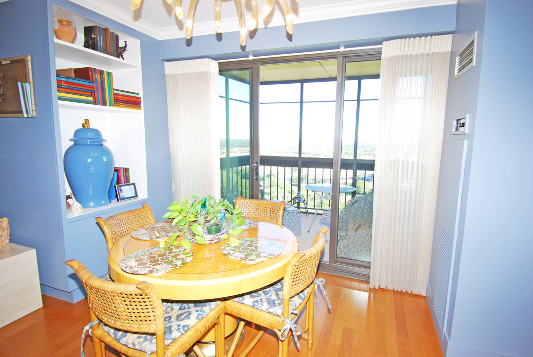 North Shore Towers Apartment