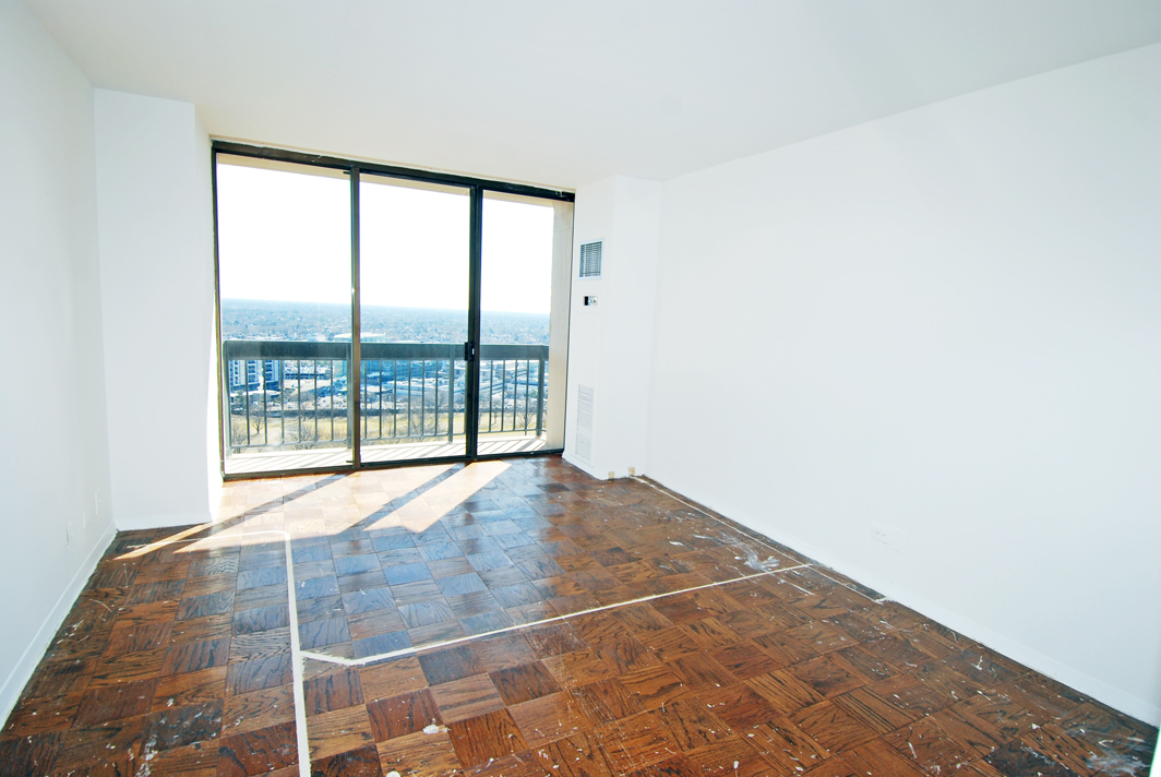 North Shore Towers Apartment