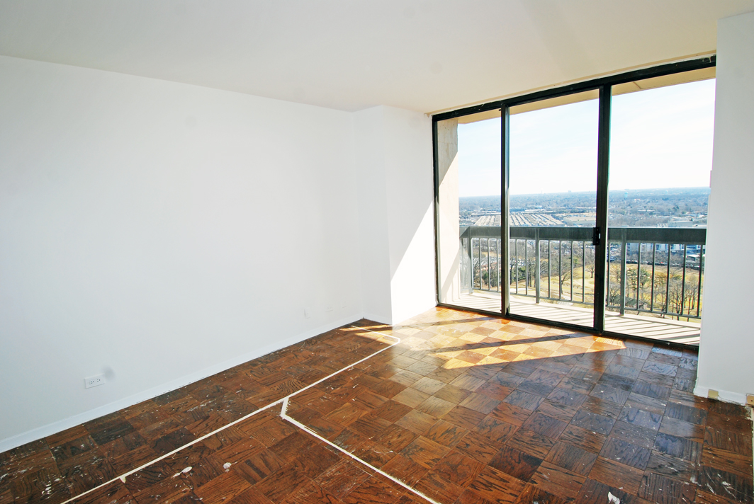 North Shore Towers Apartment