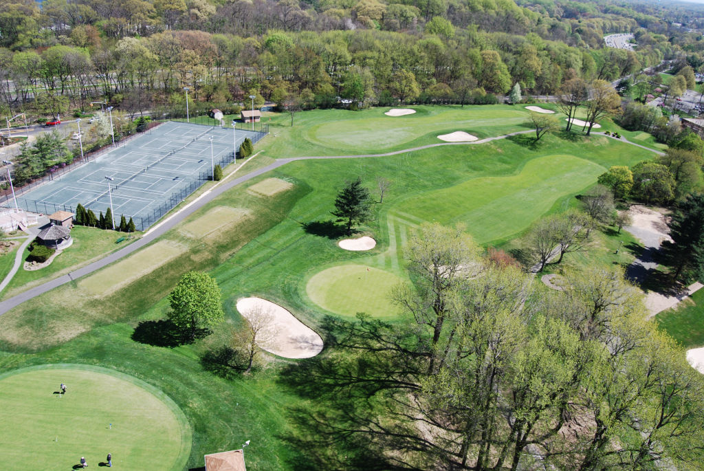 North Shore Towers Apartment