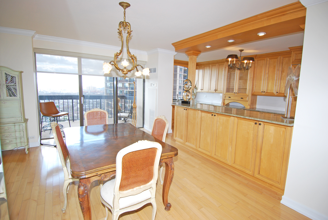 North Shore Towers Apartment