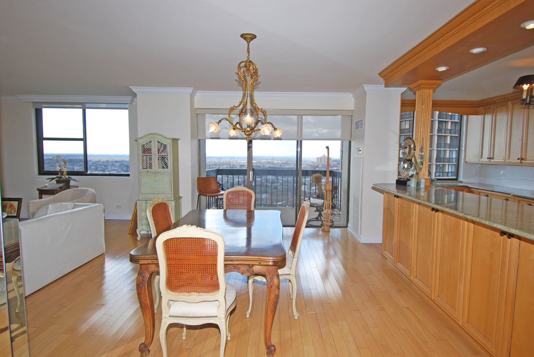 North Shore Towers Apartment