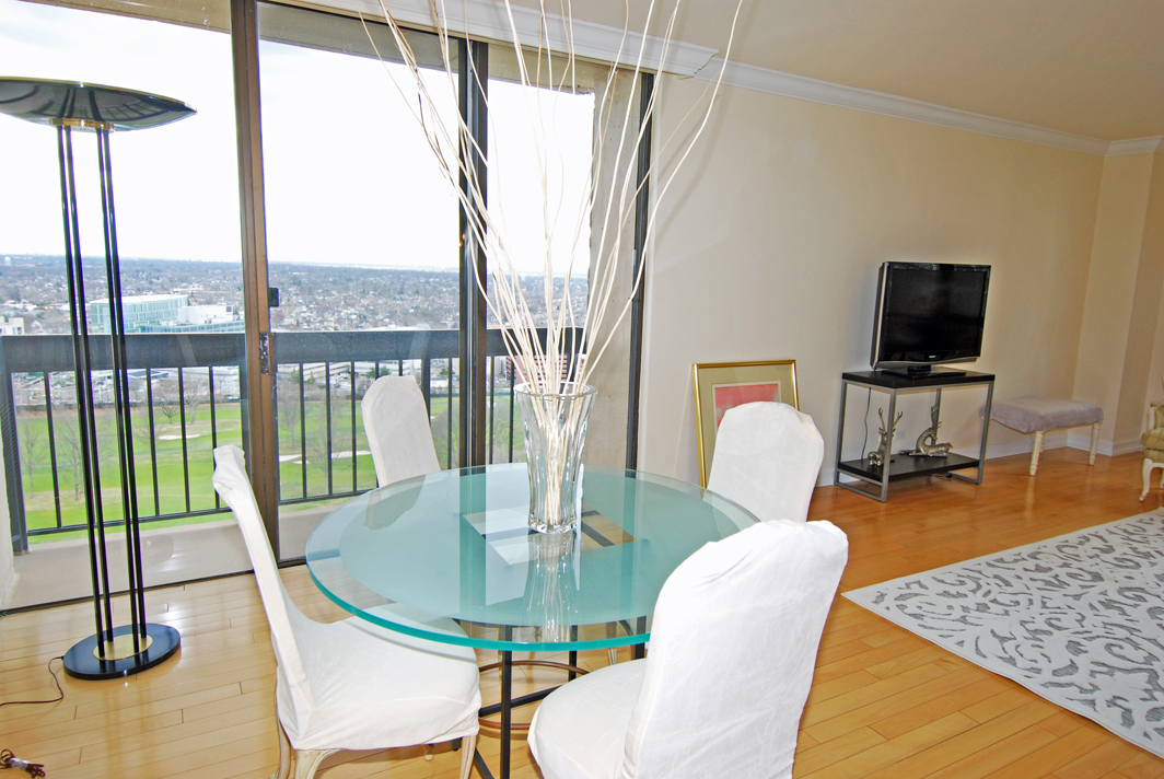 North Shore Towers Apartment