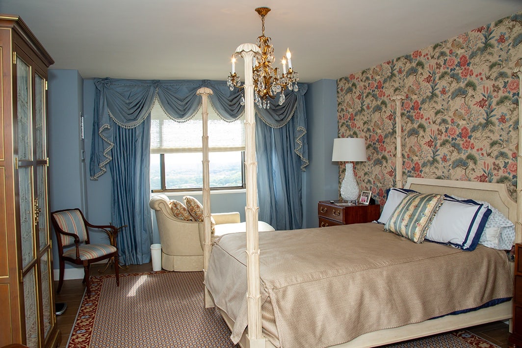 North Shore Towers Apt.