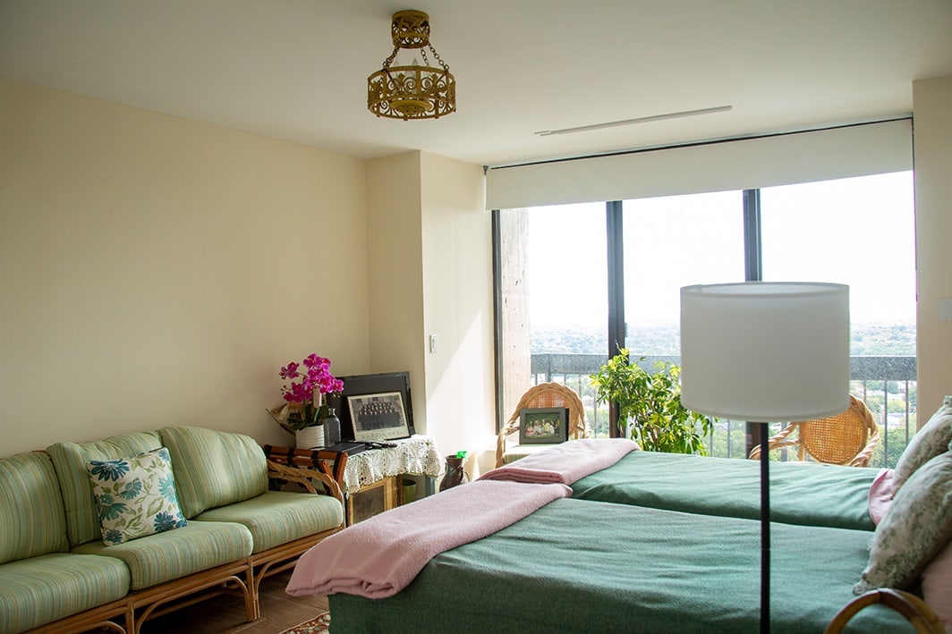 North Shore Towers Apt.