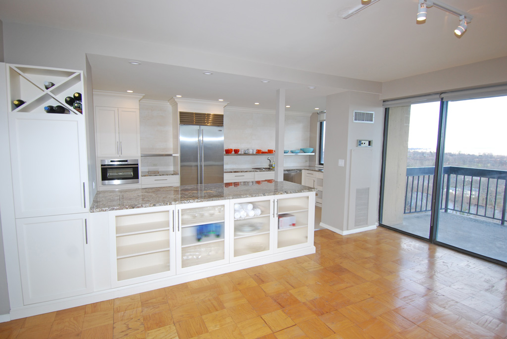 North Shore Towers Apartment