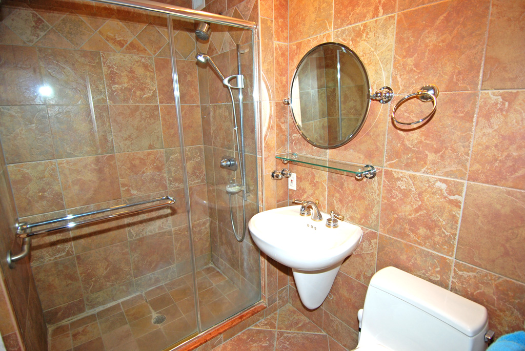 North Shore Towers Apartment