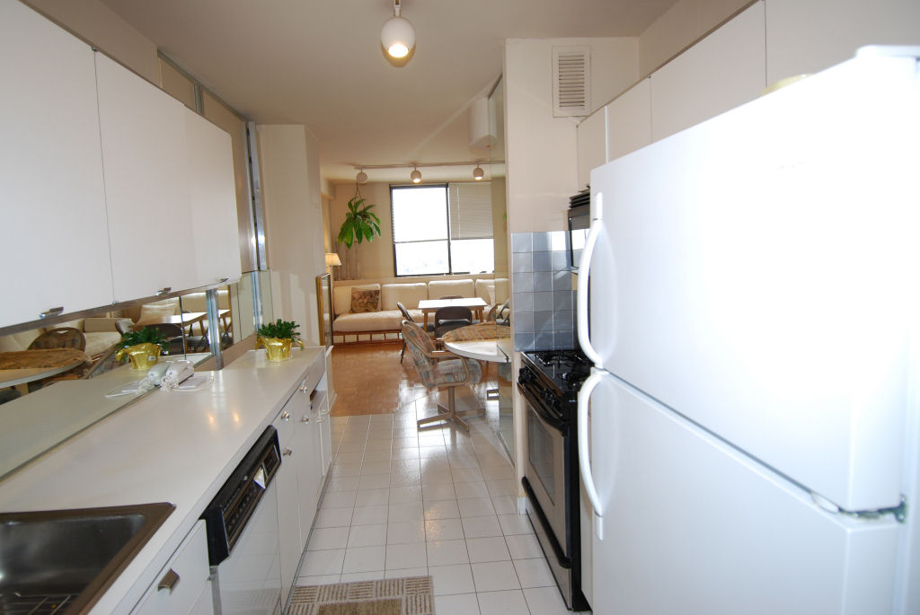 North Shore Towers Apartment