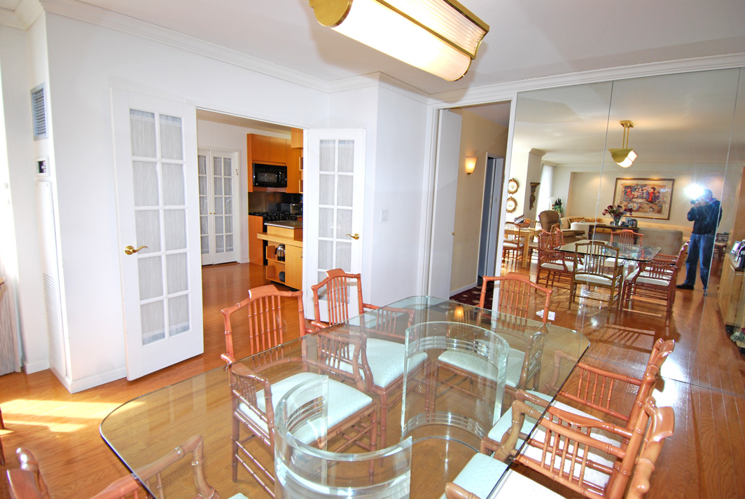 North Shore Towers Apartment