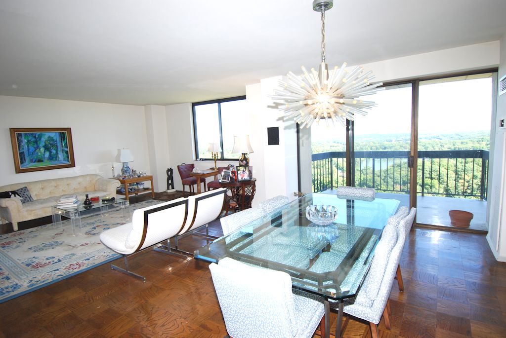 North Shore Towers Apartment