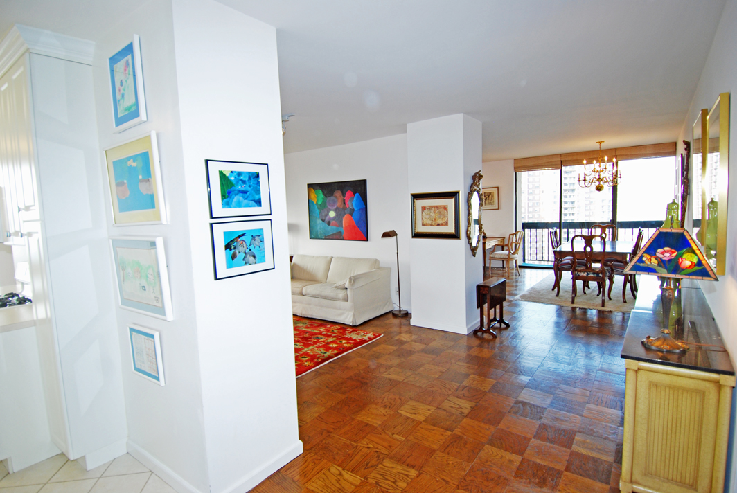 North Shore Towers Apartment