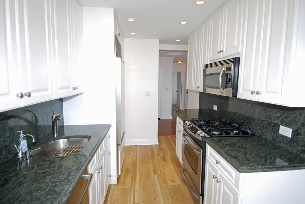 North Shore Towers Apt.