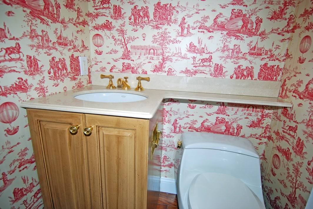 North Shore Towers Apt.