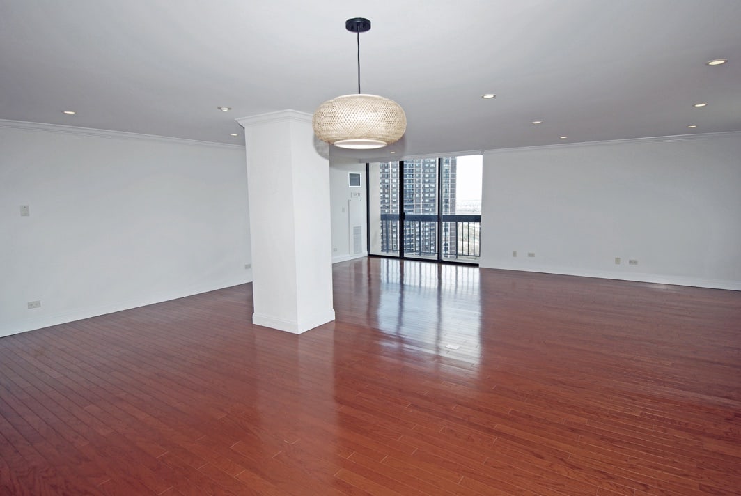 North Shore Towers Apt.