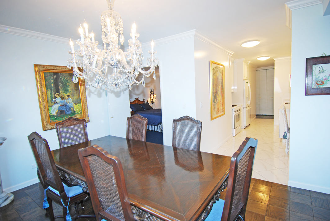 North Shore Towers Apartment