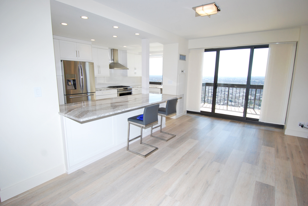 North Shore Towers Apartment