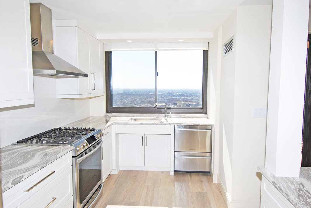 North Shore Towers Apartment