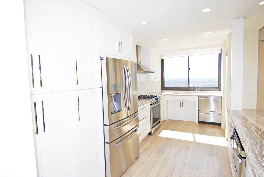 North Shore Towers Apartment