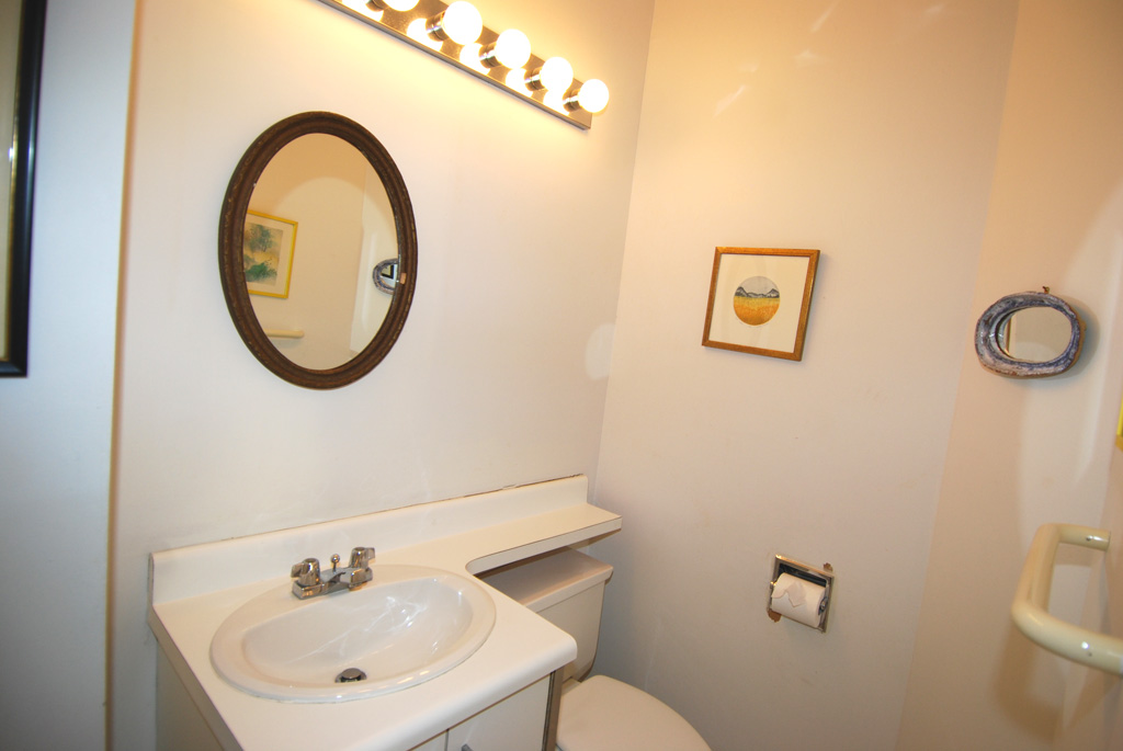 North Shore Towers 3 bedroom co-op