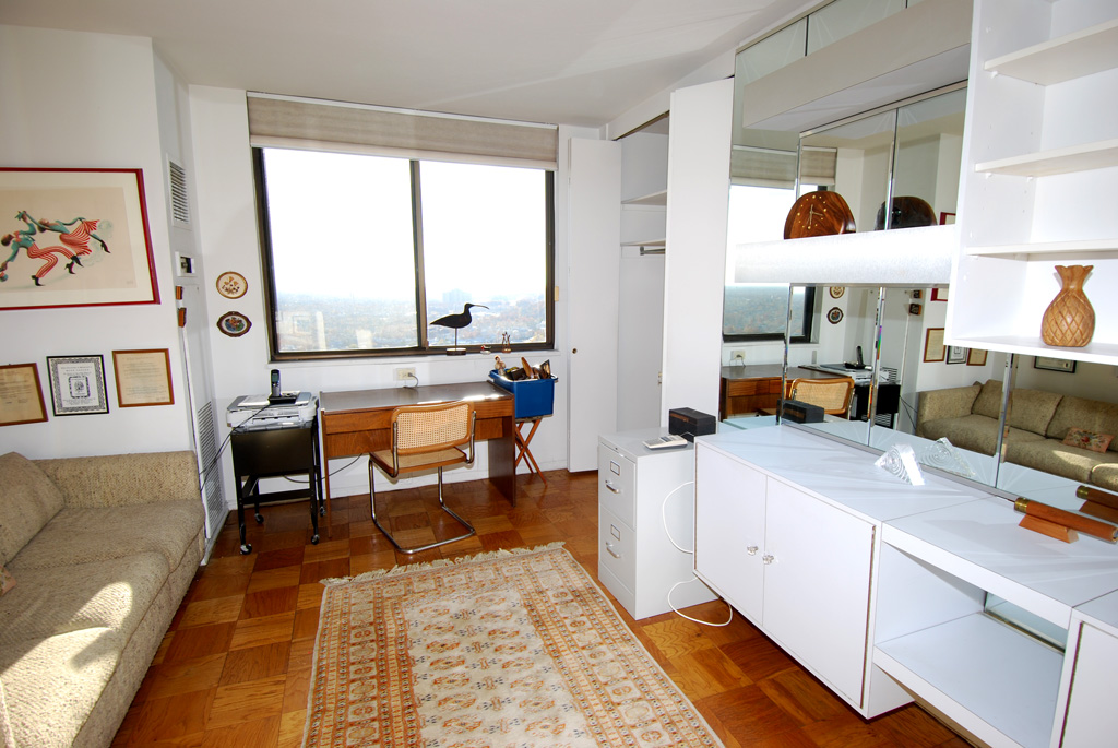 North Shore Towers 3 bedroom co-op