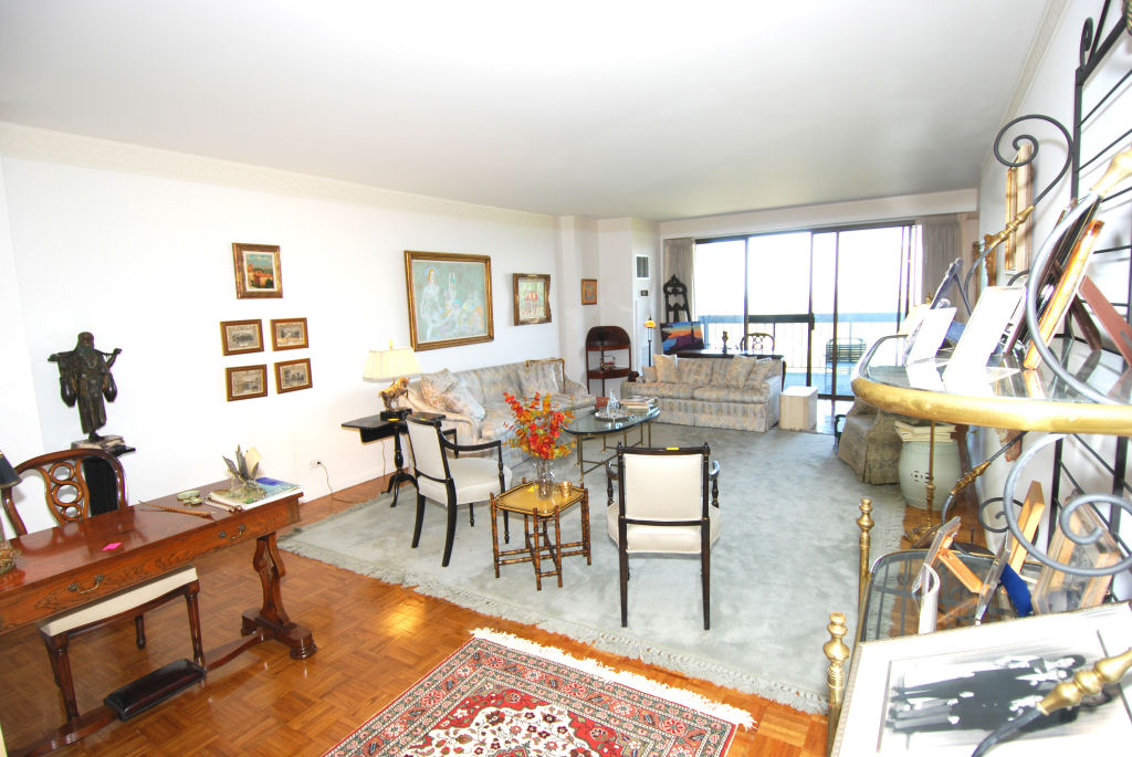 North Shore Towers 2 bedroom co-op