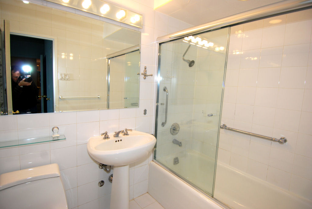 North Shore Towers 2 bedroom co-op