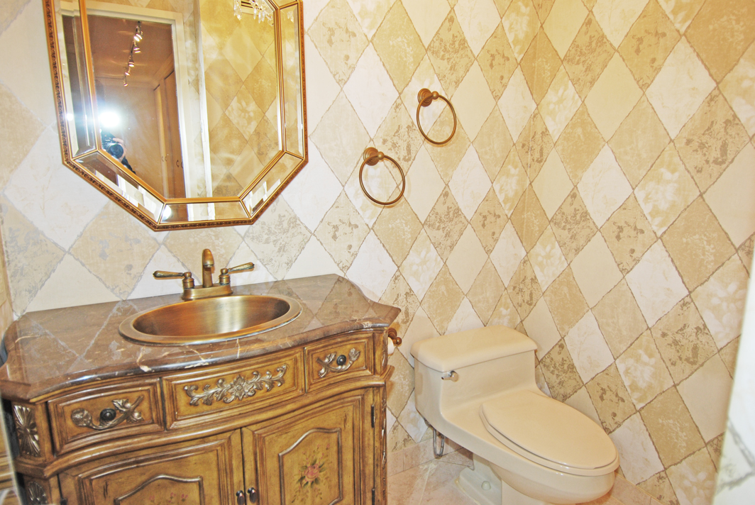 North Shore Towers Apartment