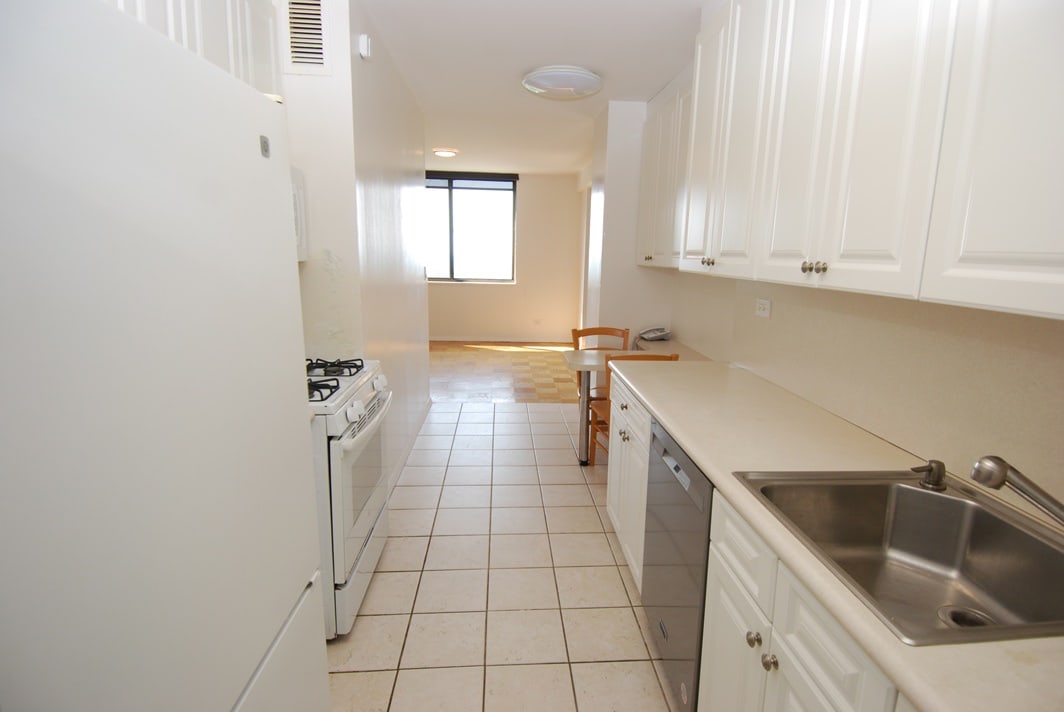 North Shore Towers Apt.