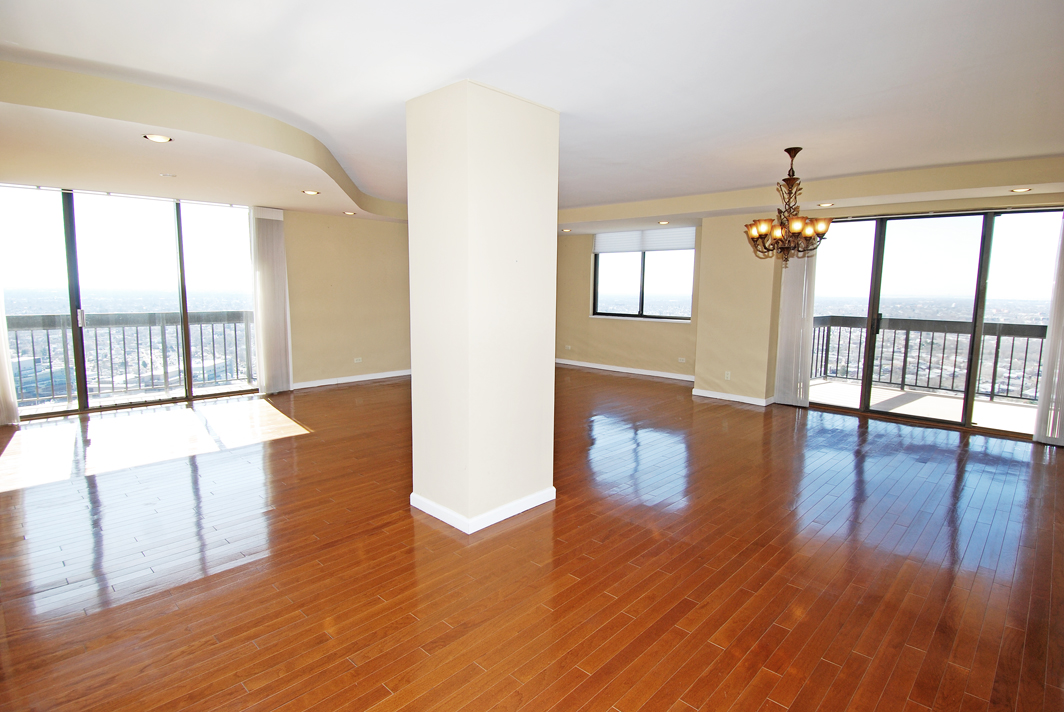 North Shore Towers Apartment