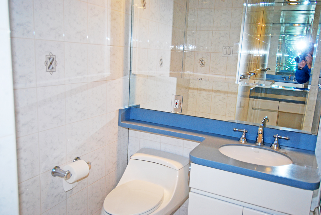 North Shore Towers Apartment