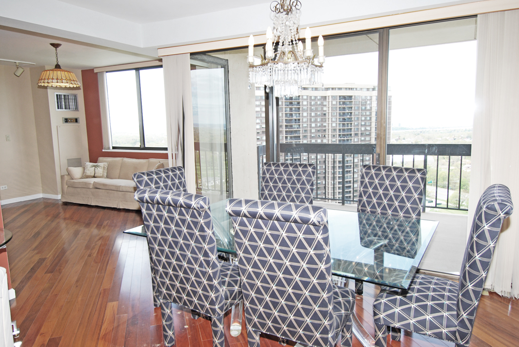 North Shore Towers Apartment