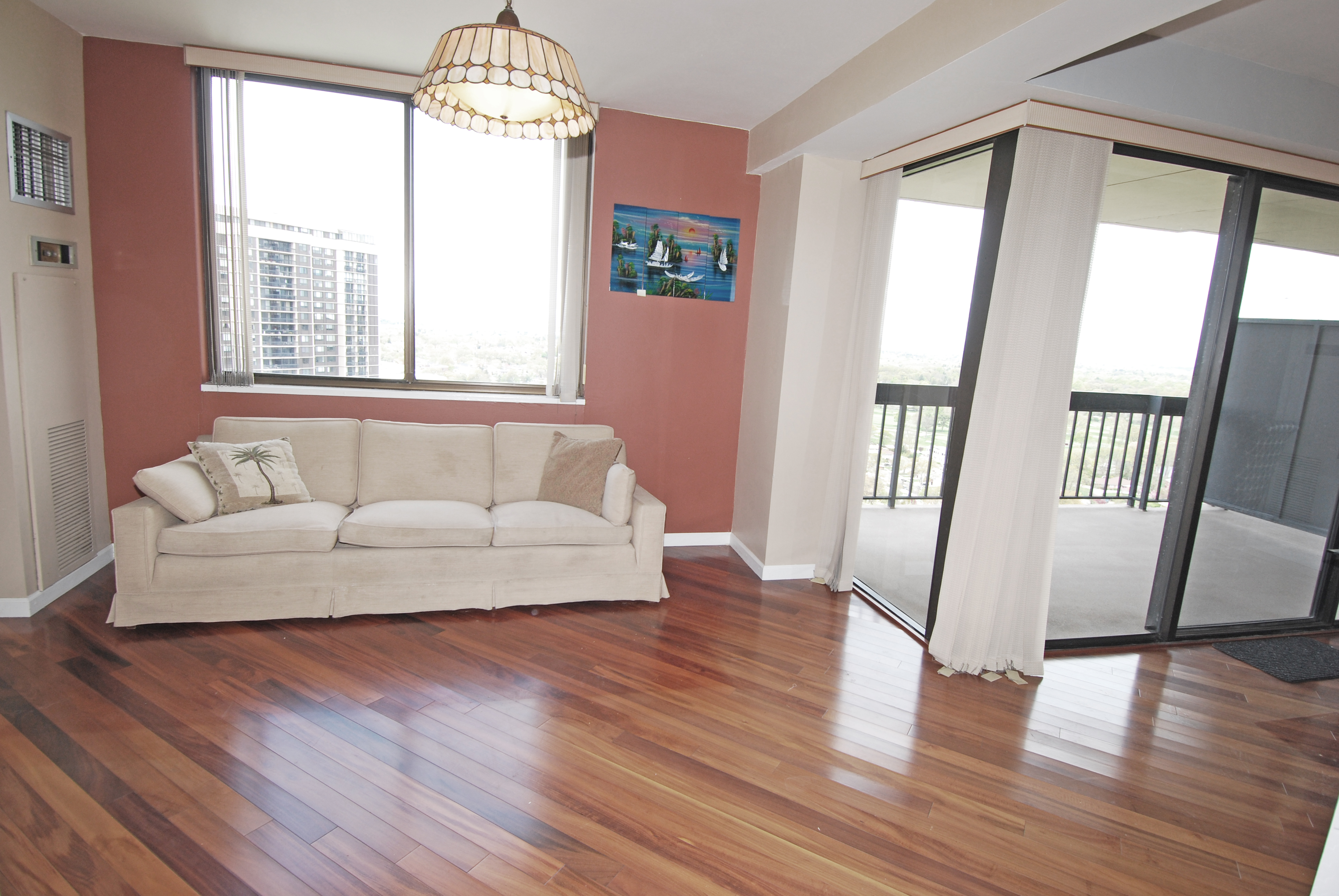 North Shore Towers Apartment