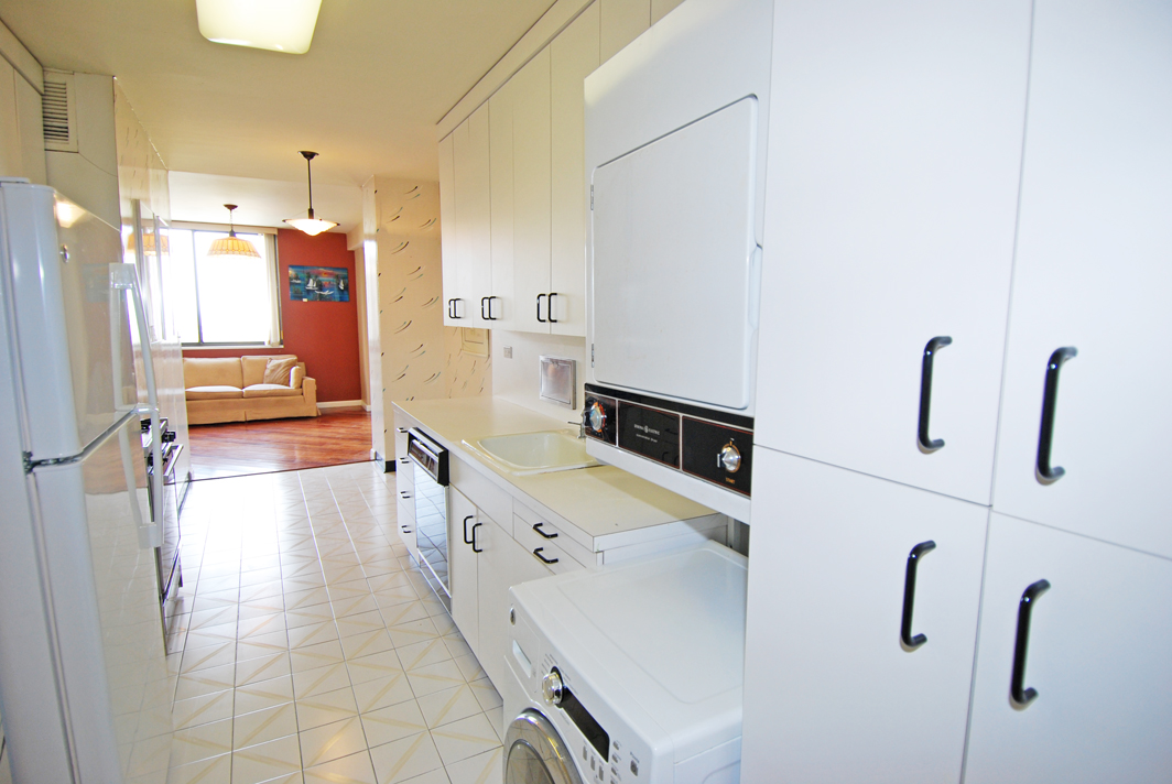 North Shore Towers Apartment