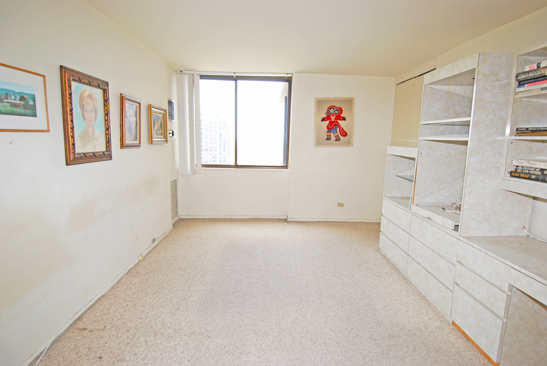 North Shore Towers Apartment