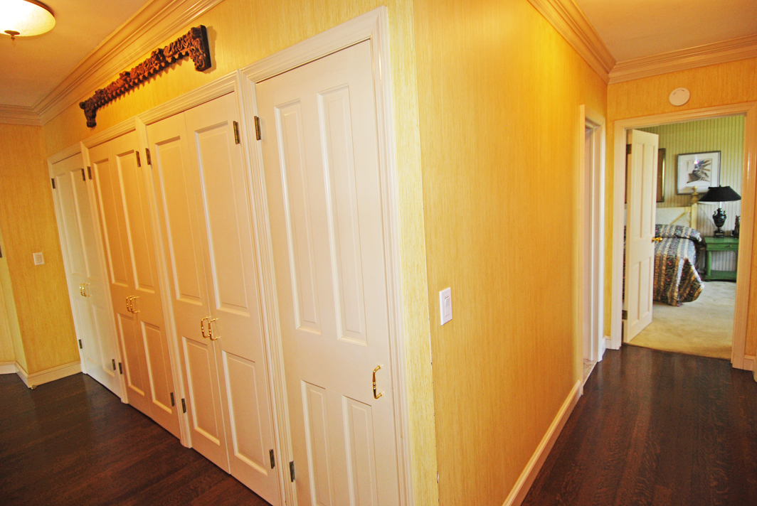 North Shore Towers Apartment