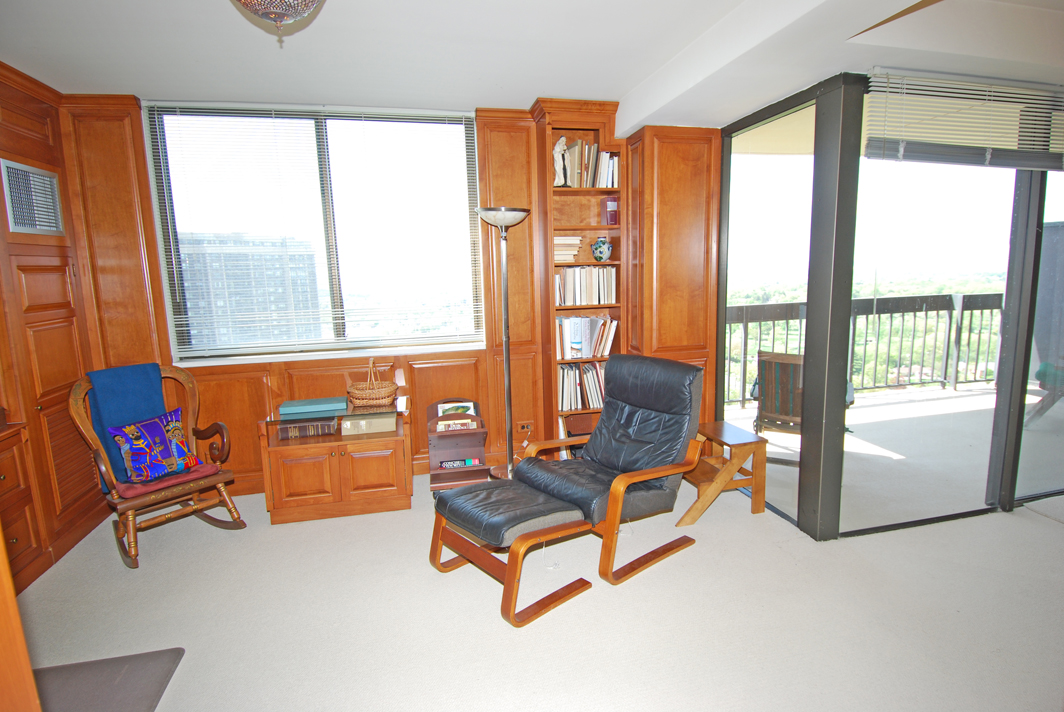 North Shore Towers Apartment