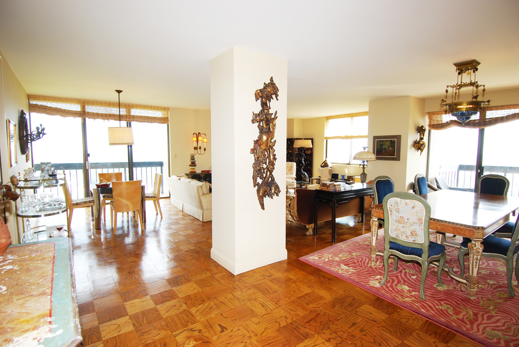 North Shore Towers Apartment