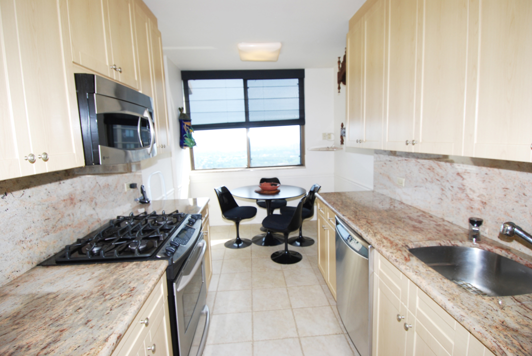 North Shore Towers Apartment