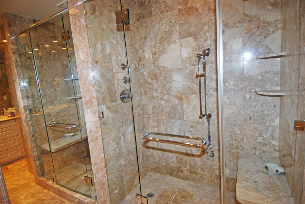 North Shore Towers Apartment