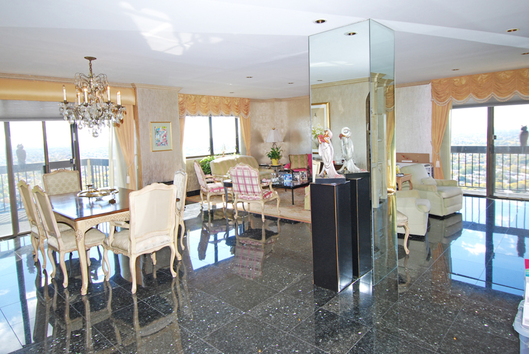 North Shore Towers 3 Bedroom Apartment