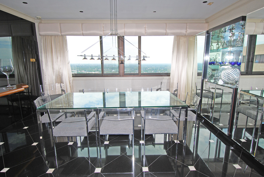 North Shore Towers Penthouse