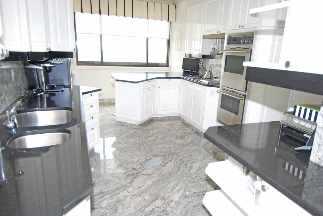 North Shore Towers Penthouse