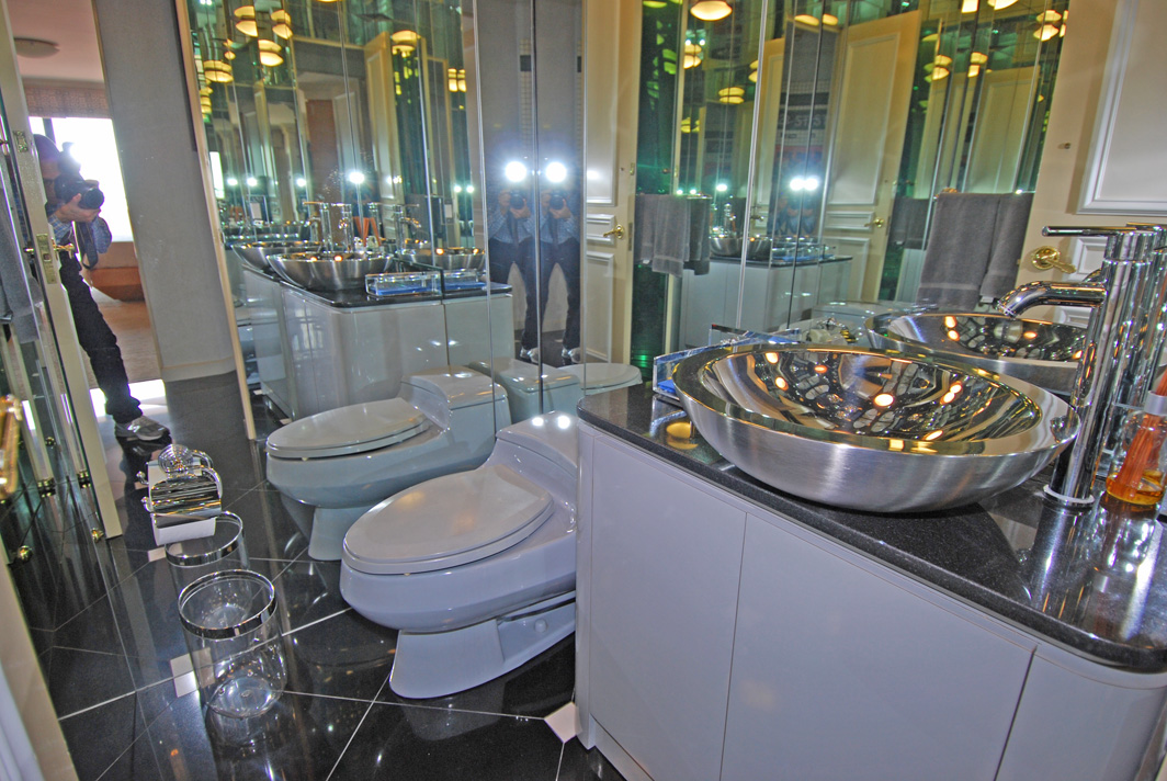 North Shore Towers Penthouse