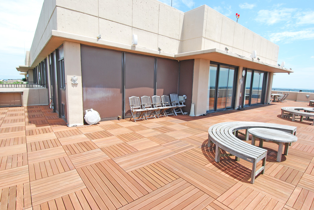 North Shore Towers Penthouse