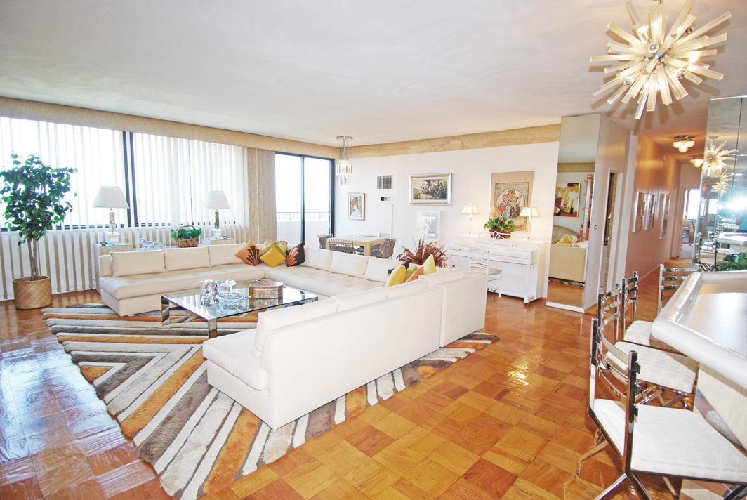 North Shore Towers Penthouse