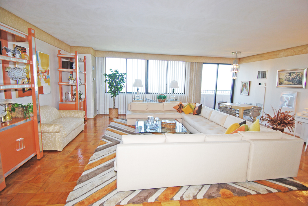 North Shore Towers Penthouse