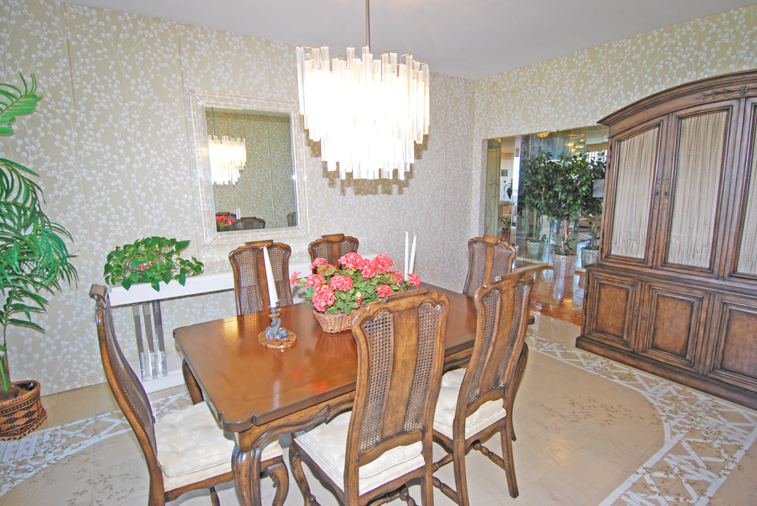 North Shore Towers Penthouse