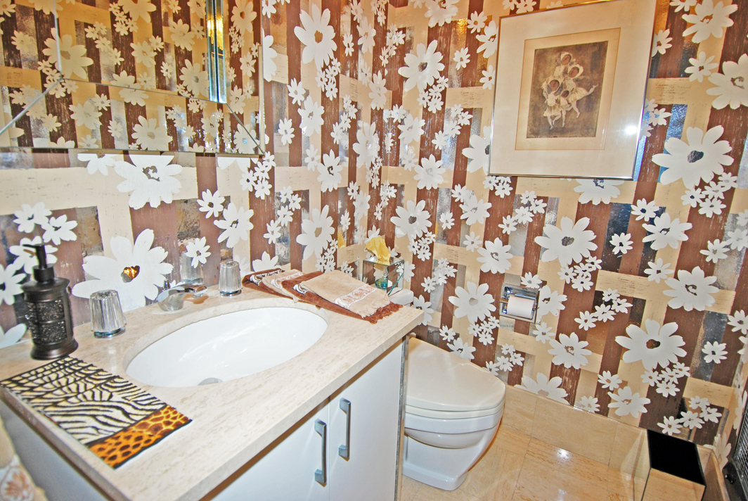 North Shore Towers Penthouse