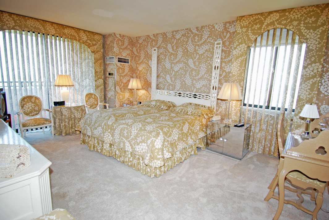 North Shore Towers Penthouse