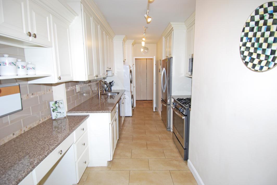 North Shore Towers Apartment